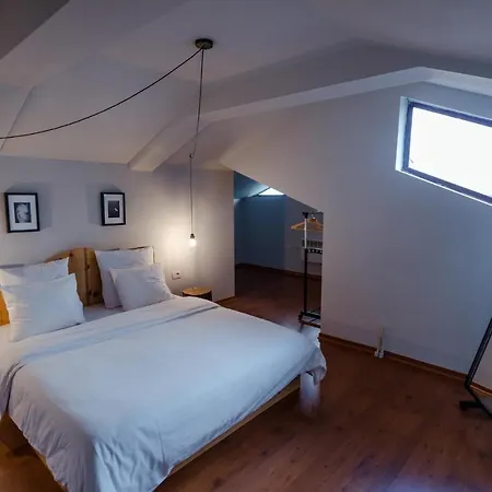 Hotel 7seven Korce