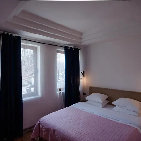 Hotel 7seven Korce