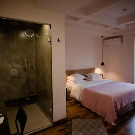 Hotel 7seven